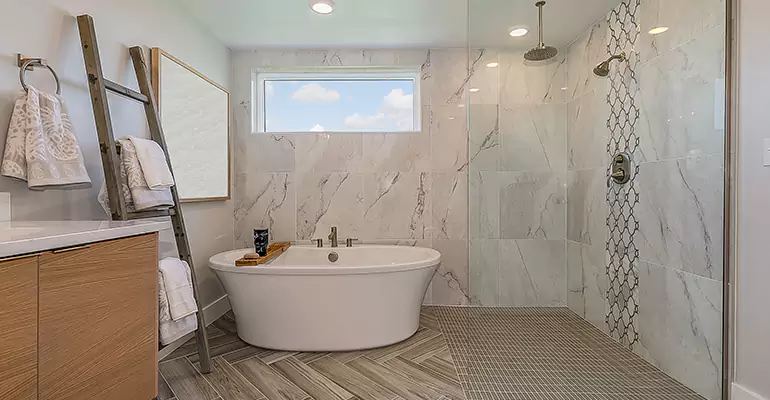 Luxury Master Bath Designs in Cuney